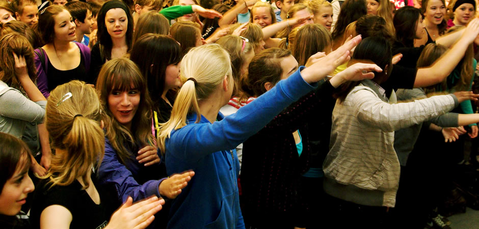http://www.kloonfabriek.nl/uploads/ckvfabriek/images/projecten/ckv-dag-op-maat_slide_1.jpg
