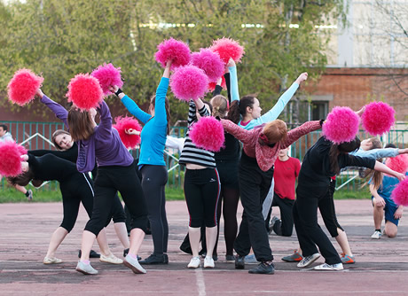 http://www.kloonfabriek.nl/uploads/ckvfabriek/images/workshops/cheerleading-workshop_thumb.jpg