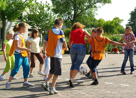 http://www.kloonfabriek.nl/uploads/ckvfabriek/images/workshops/pannavoetbal-workshop_thumb.jpg